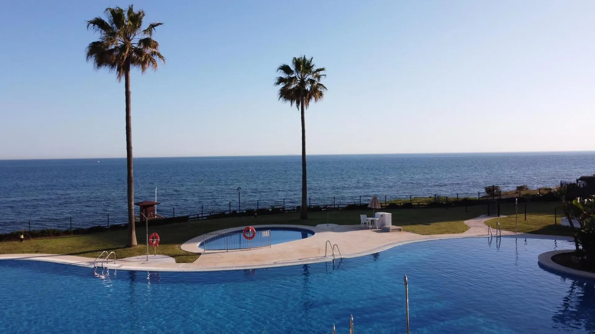 Frontline Beach Ground Floor With Privet Garden, Mi Capricho 16 Mijas Spain