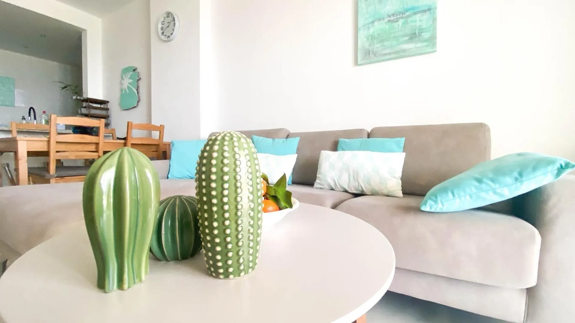 Frontline Beach Ground Floor With Privet Garden, Mi Capricho 16 Mijas Apartment