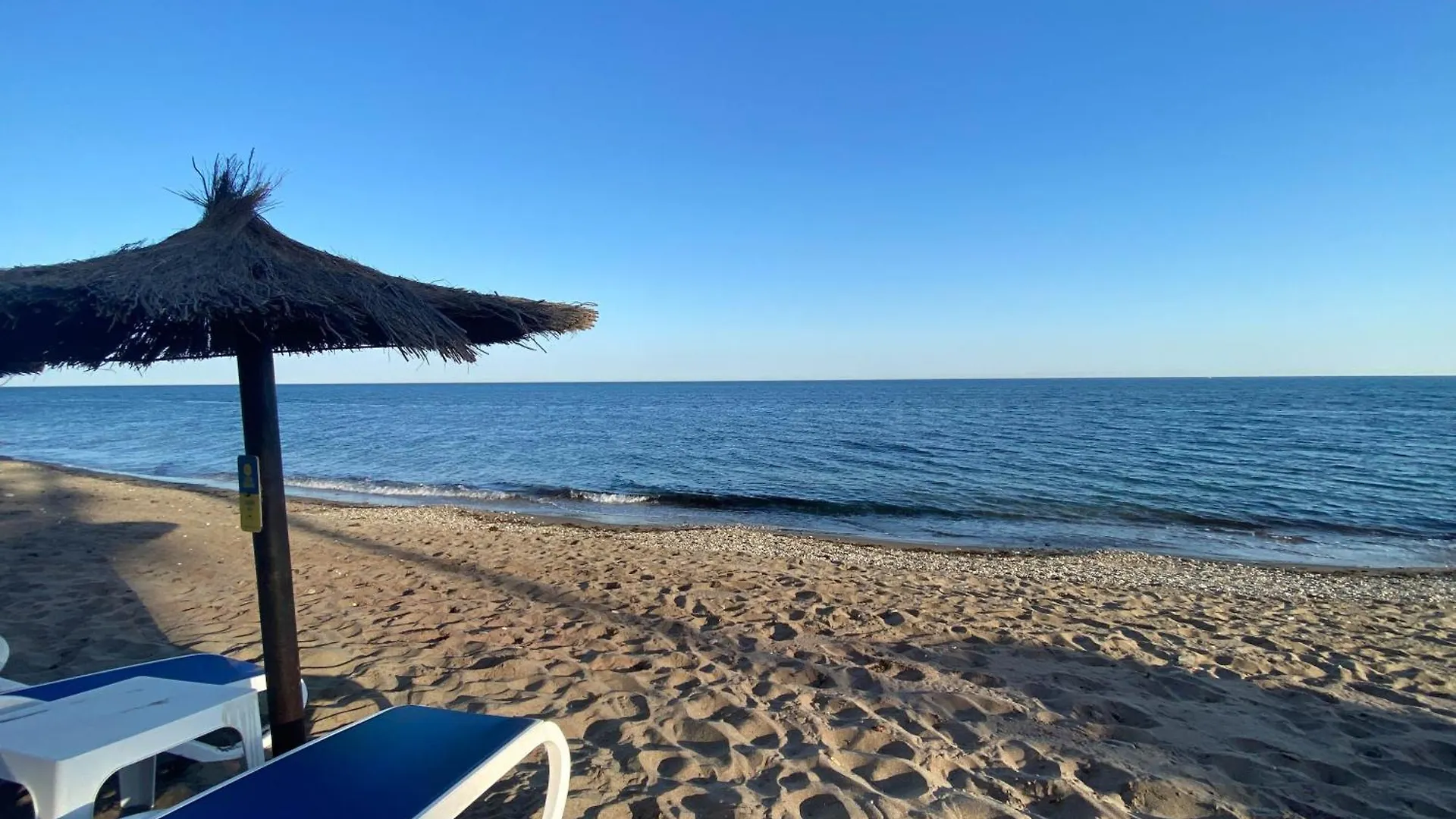 Frontline Beach Ground Floor With Privet Garden, Mi Capricho 16 Mijas