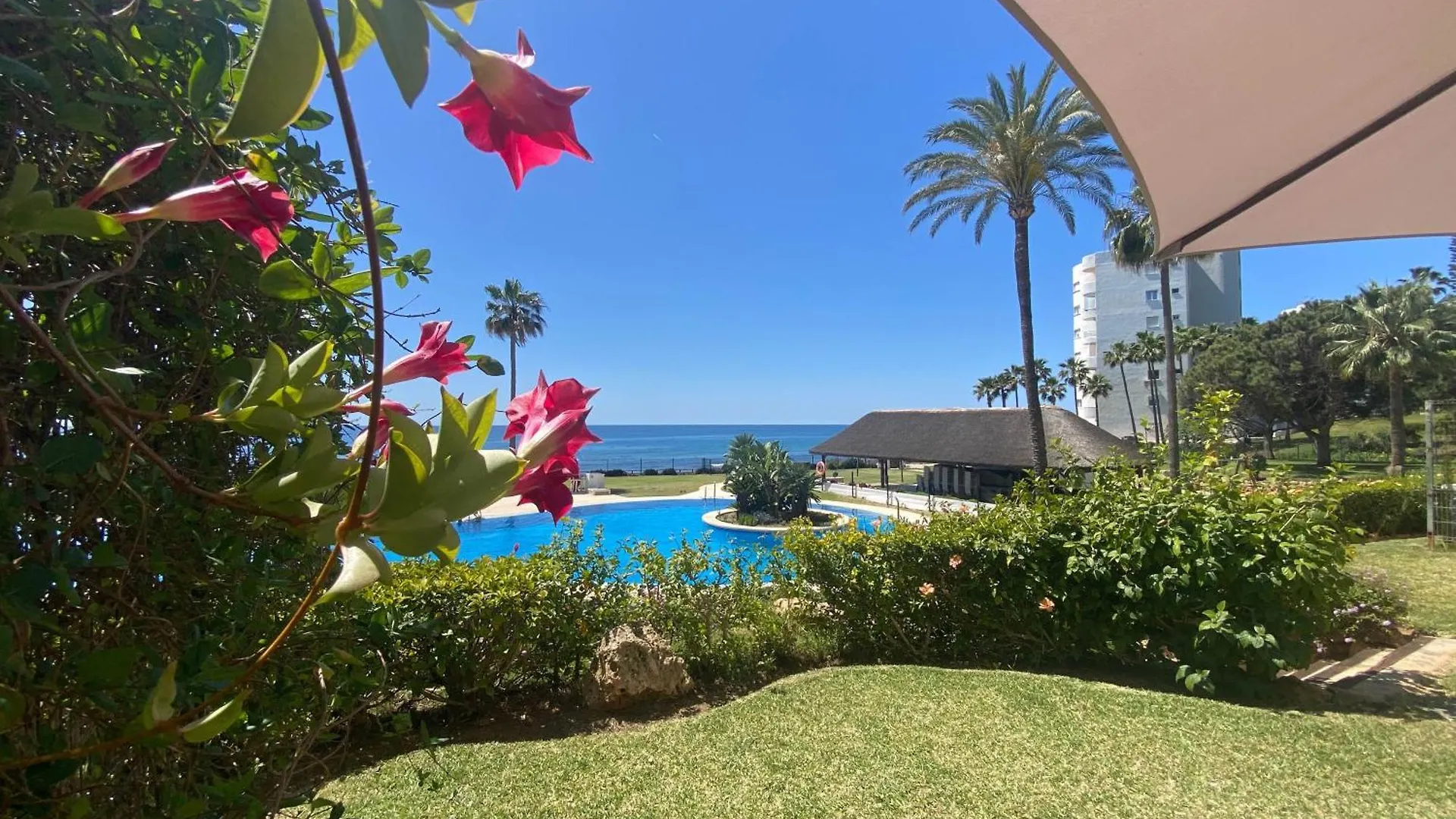 Frontline Beach Ground Floor With Privet Garden, Mi Capricho 16 Mijas 0*,  Spain